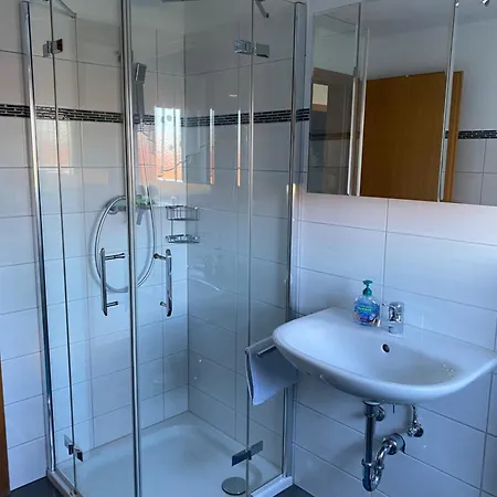 Appartement Ferienwohnung *